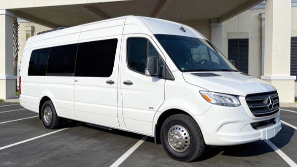 omaha corporate sprinter van service