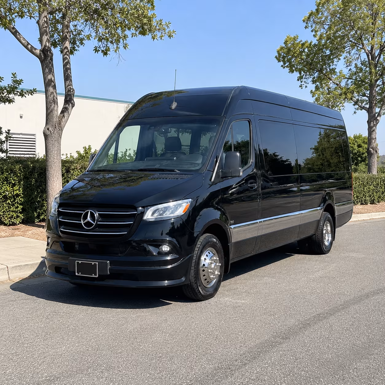 find the perfect transportation for your next airport transfer 1